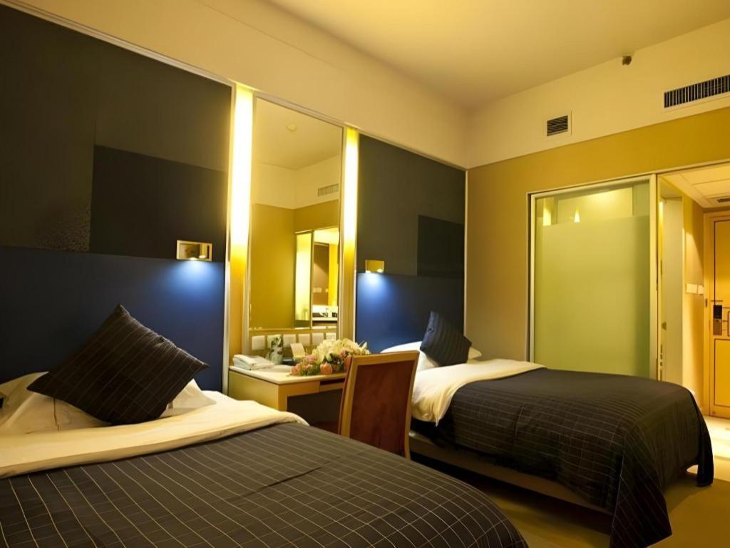 Jinan Silver Plaza Quancheng Hotel Exterior foto